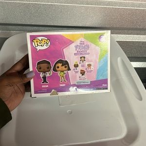 Oscar and Trudy Funko Pop